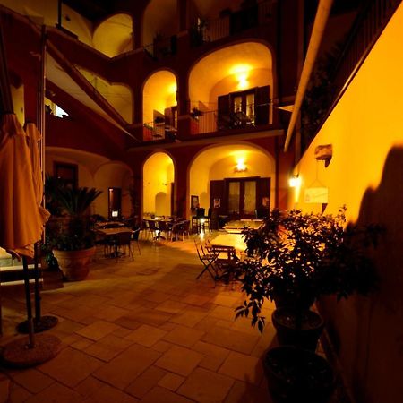 Manouche Osteria B&B San Leucio Exteriör bild