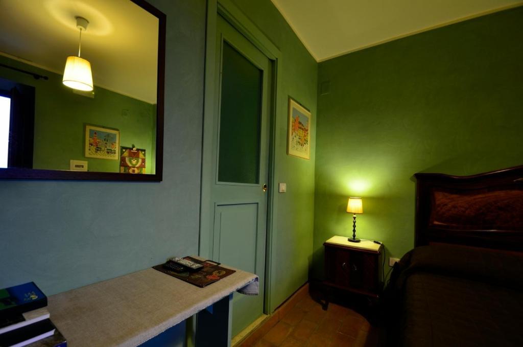 Manouche Osteria B&B San Leucio Rum bild